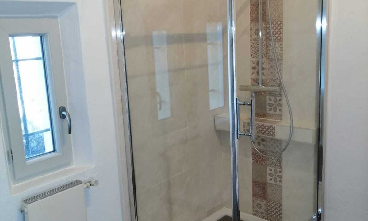 Photo of Bathroom in Rousset