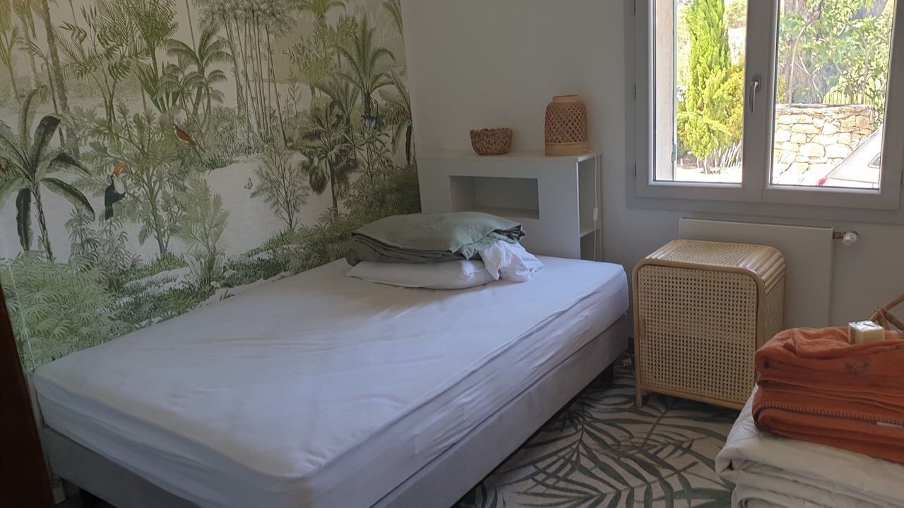 Photo of Bedroom in Rousset