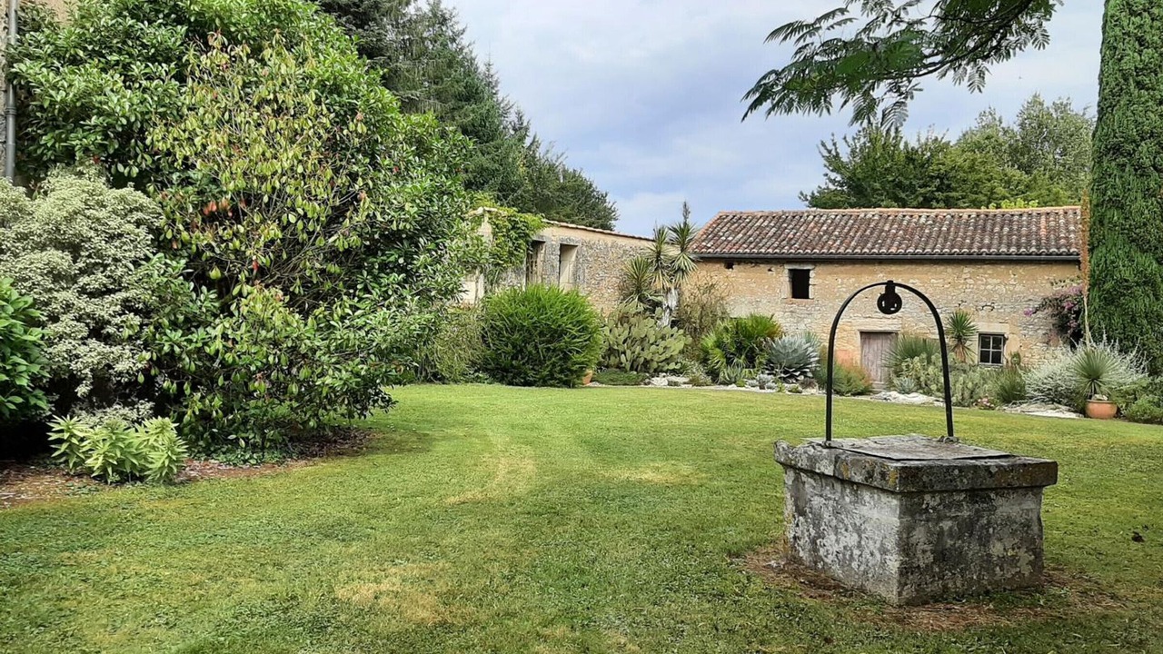 Photo of Outdoor in Bunzac