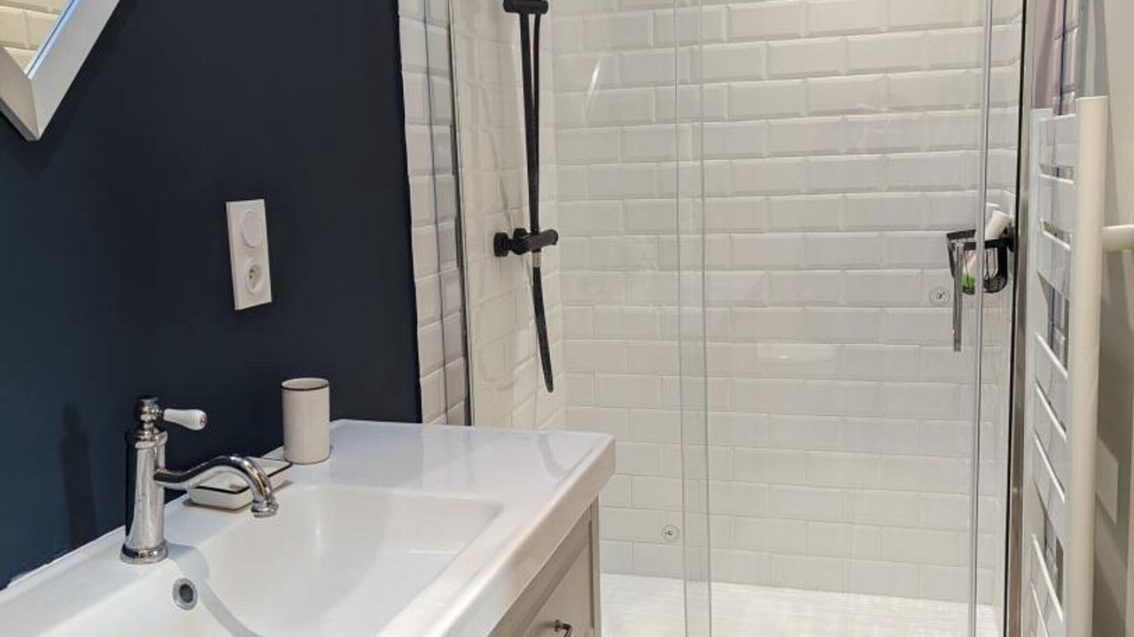 Photo of Bathroom in Magnac-Lavalette-Villars