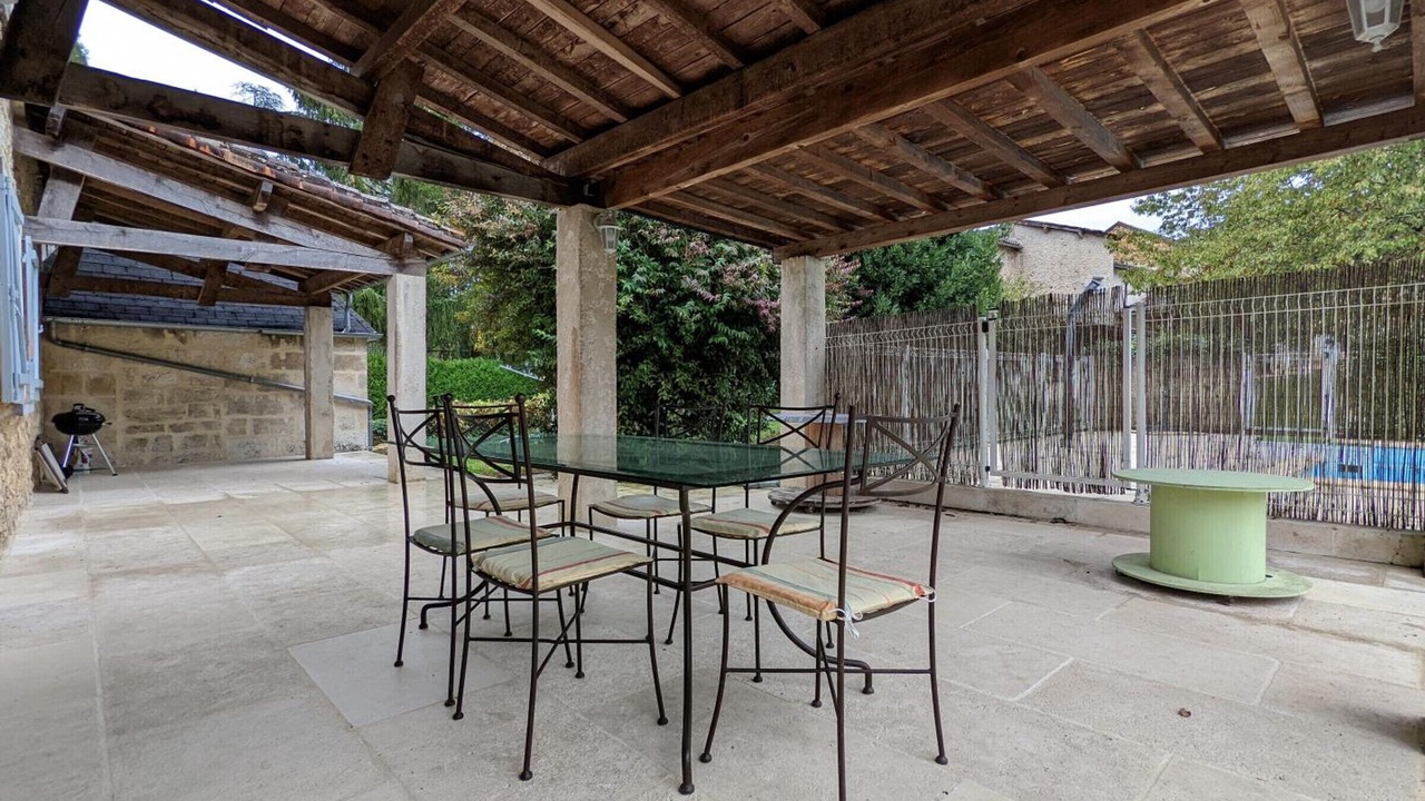 Photo of Outdoor in Charras