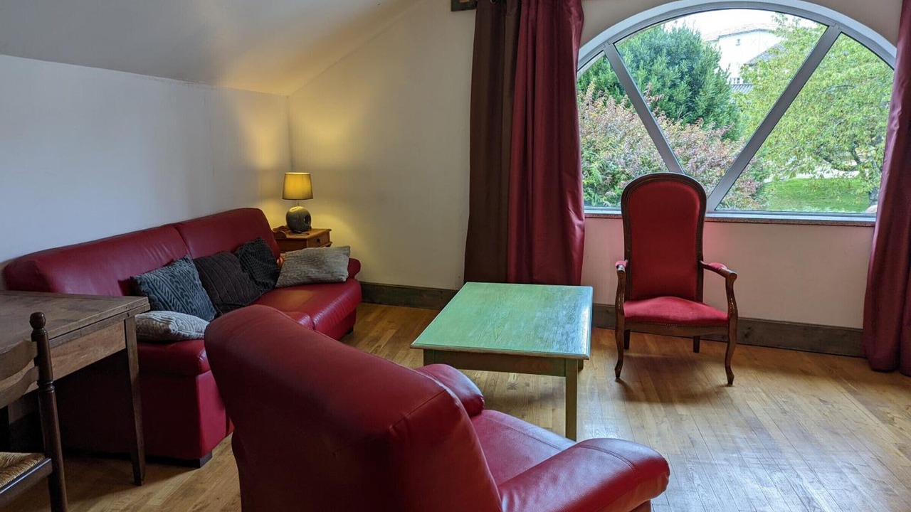Photo of Livingroom in Charras