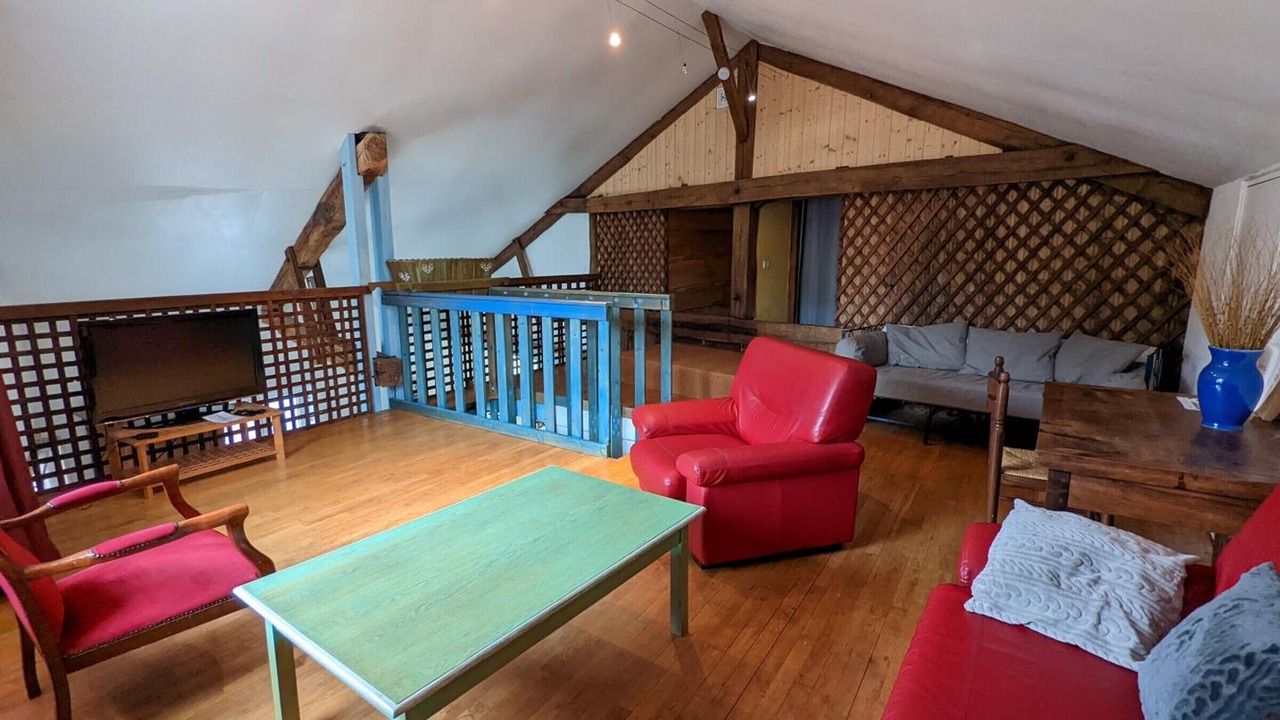Photo of Livingroom in Charras