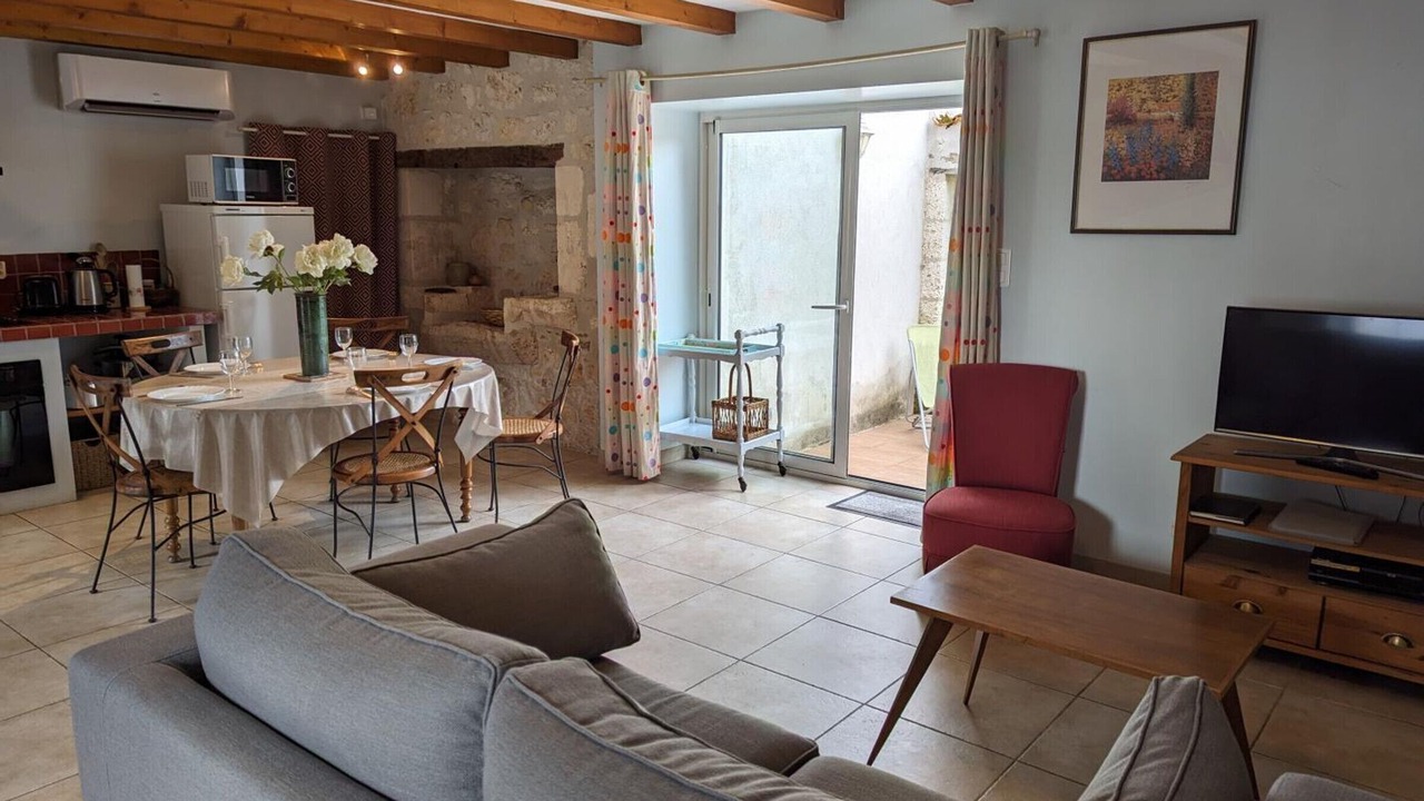 Photo of Livingroom in Bunzac