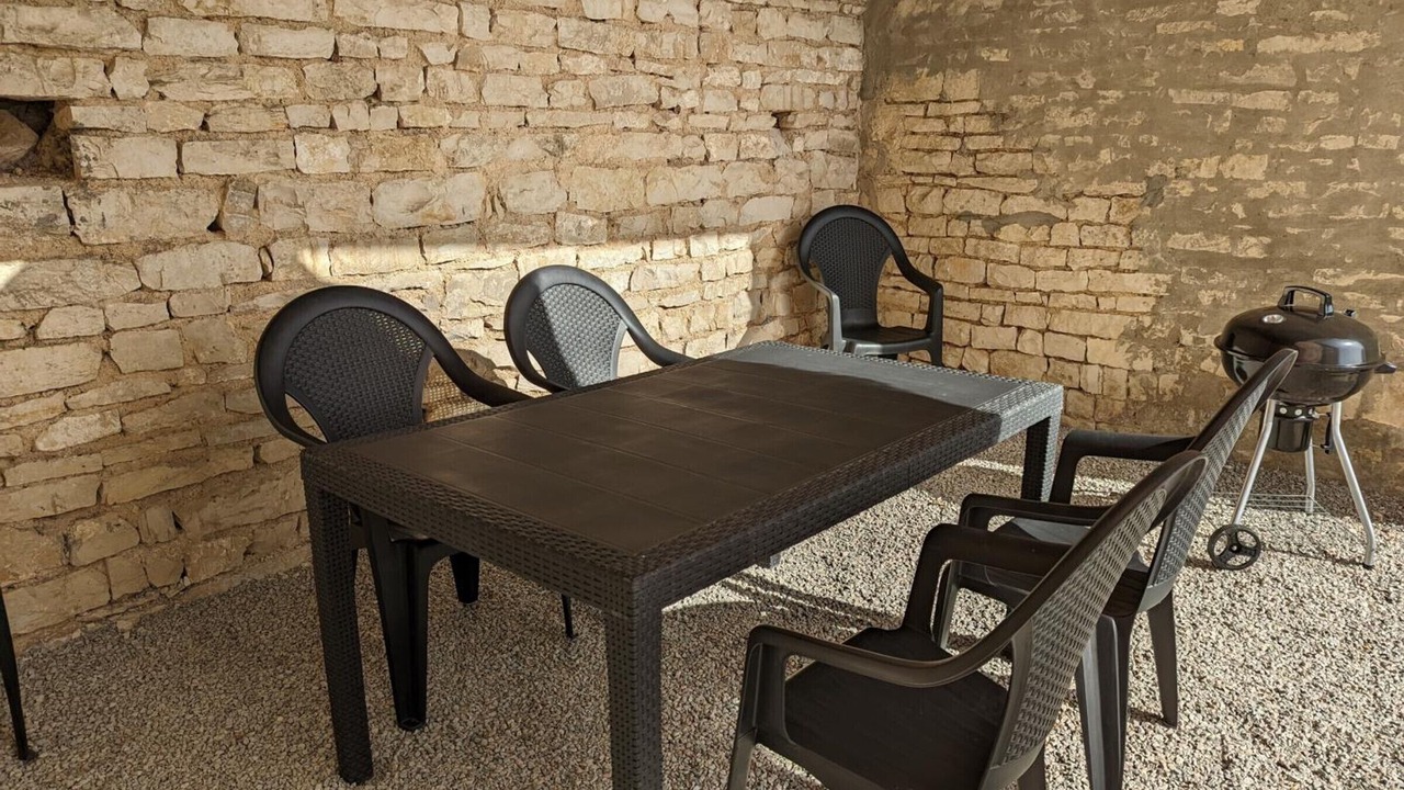 Photo of Outdoor in Puyreaux