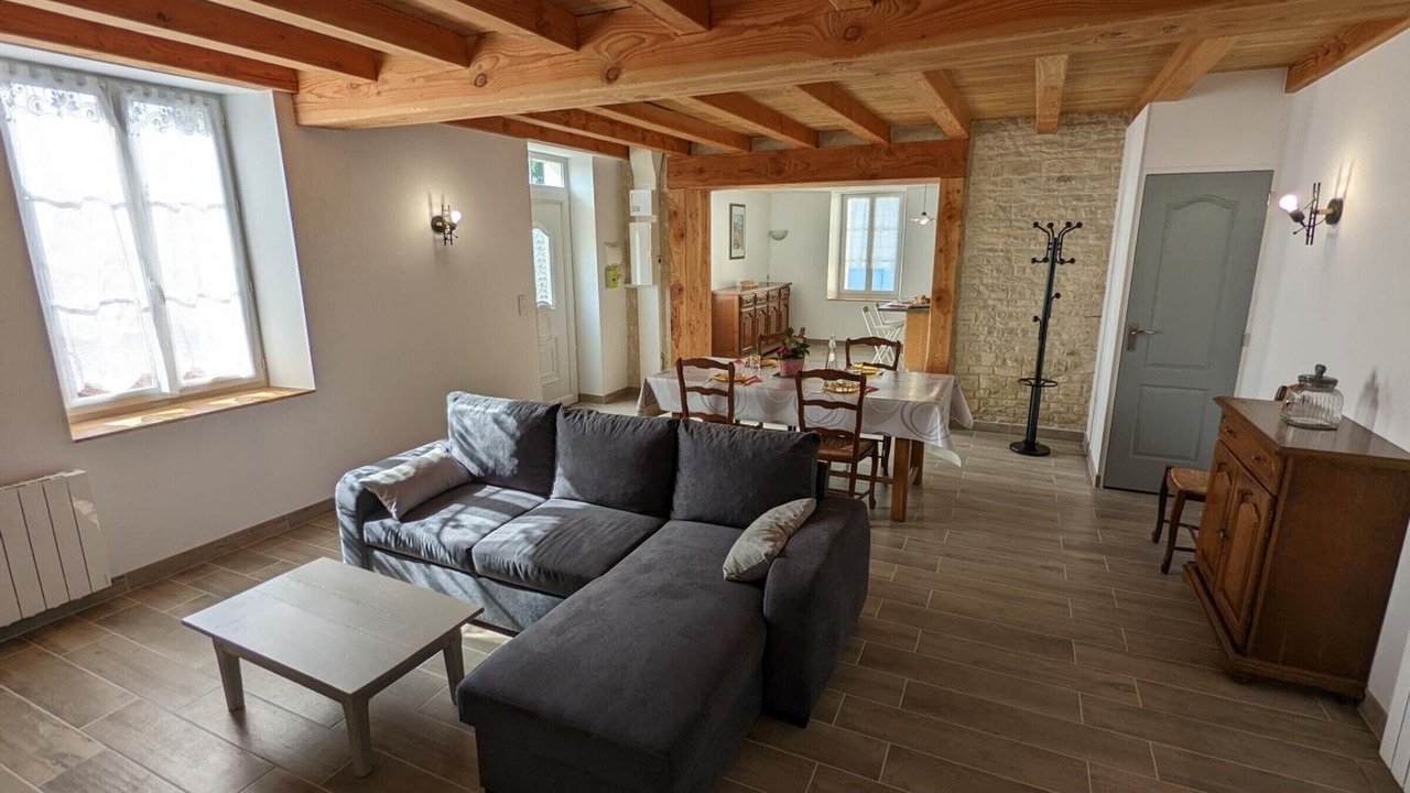 Photo of Livingroom in Puyreaux