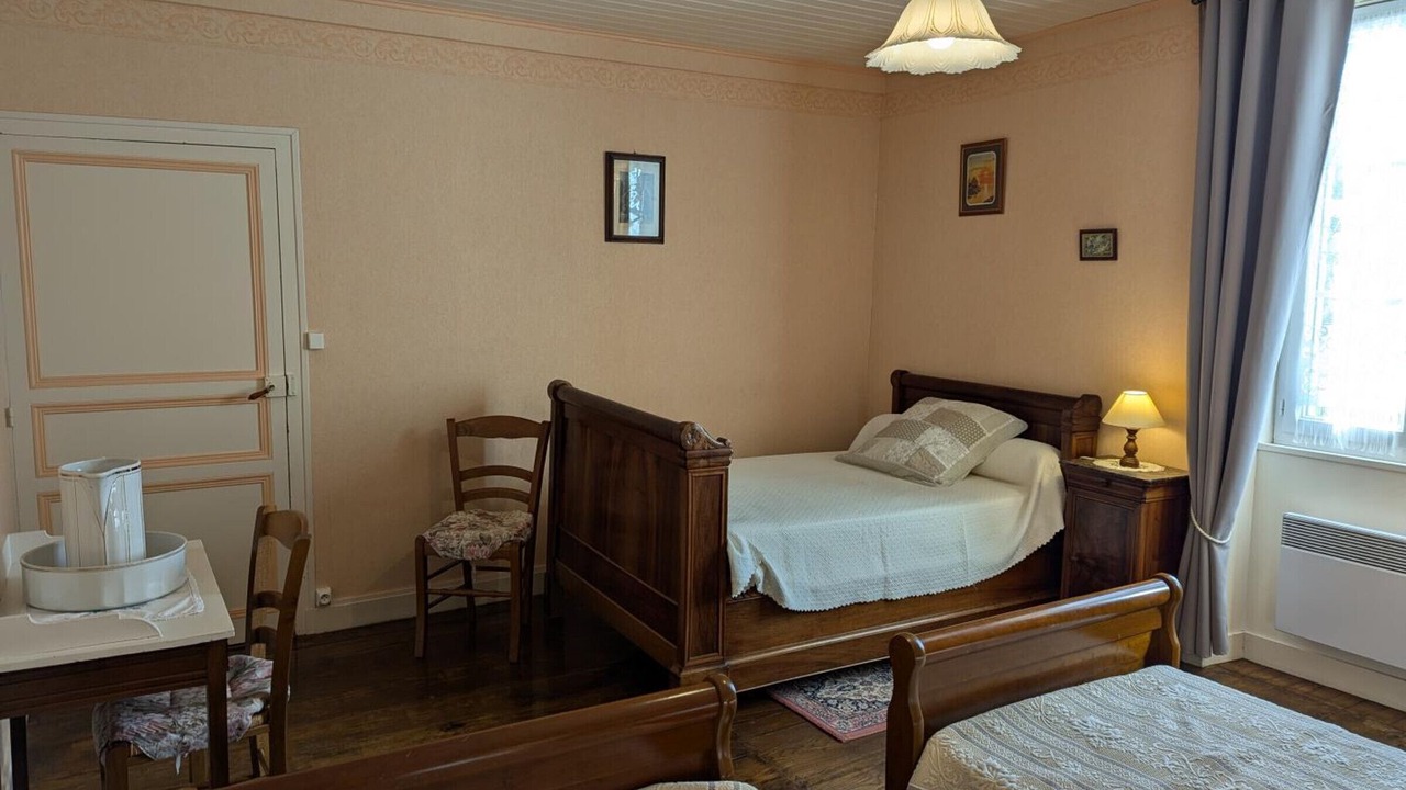 Photo of Bedroom in Saint-Genis-d'Hiersac
