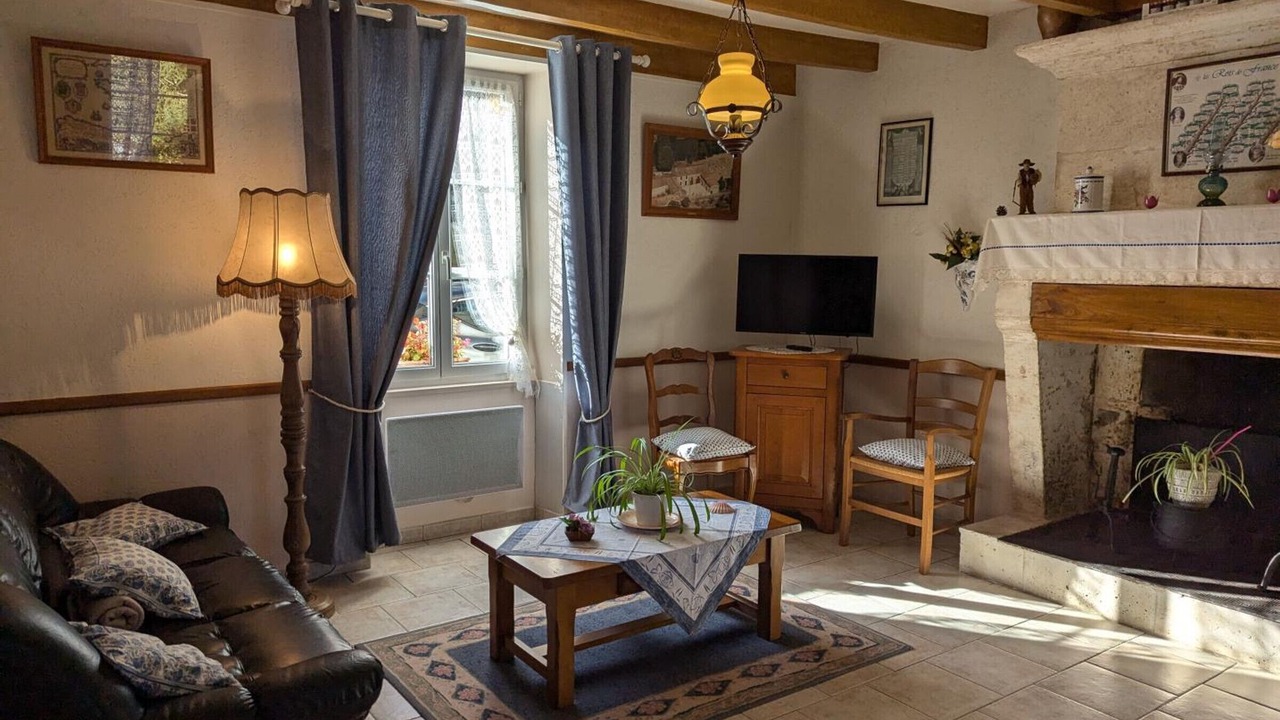 Photo of Livingroom in Saint-Genis-d'Hiersac