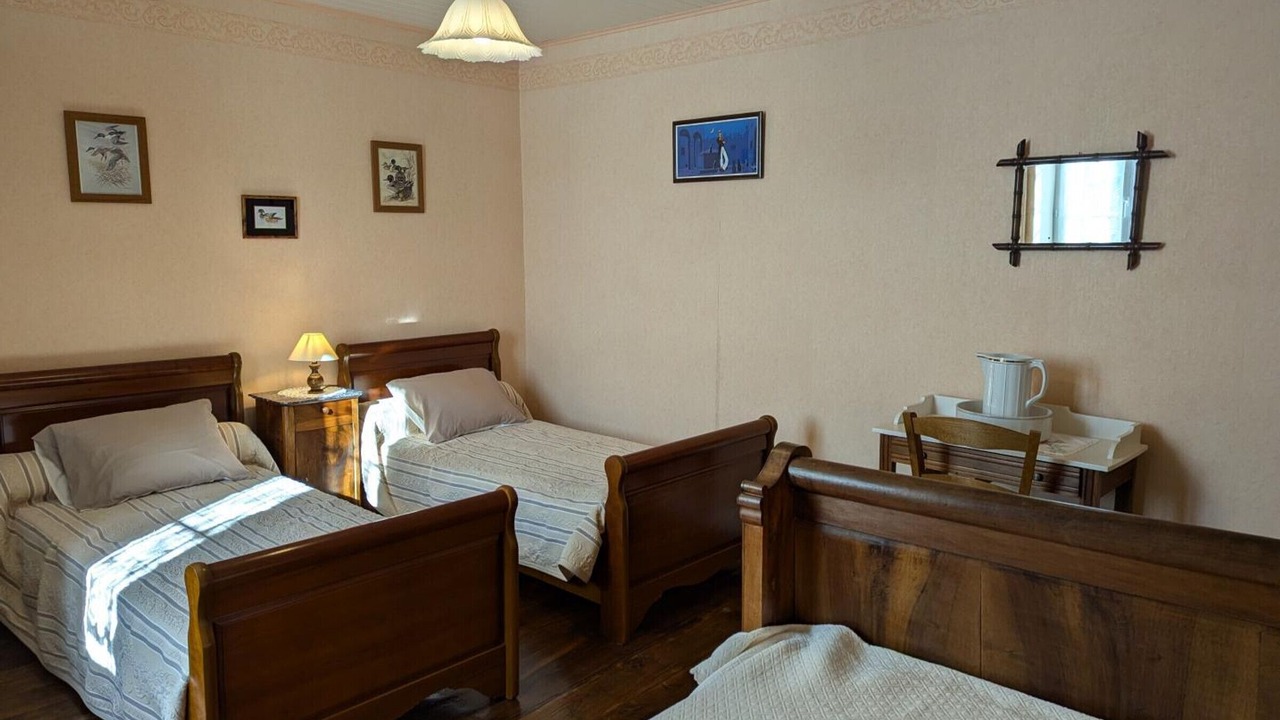 Photo of Bedroom in Saint-Genis-d'Hiersac