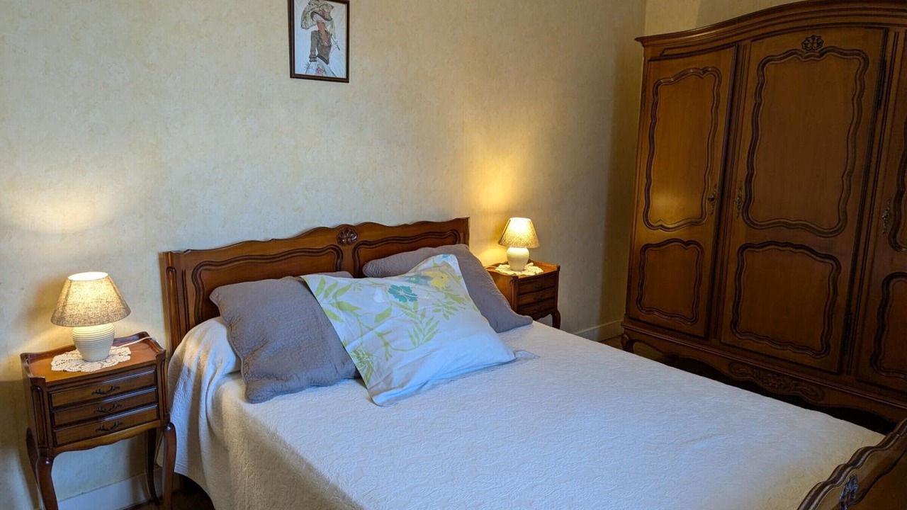 Photo of Bedroom in Saint-Genis-d'Hiersac