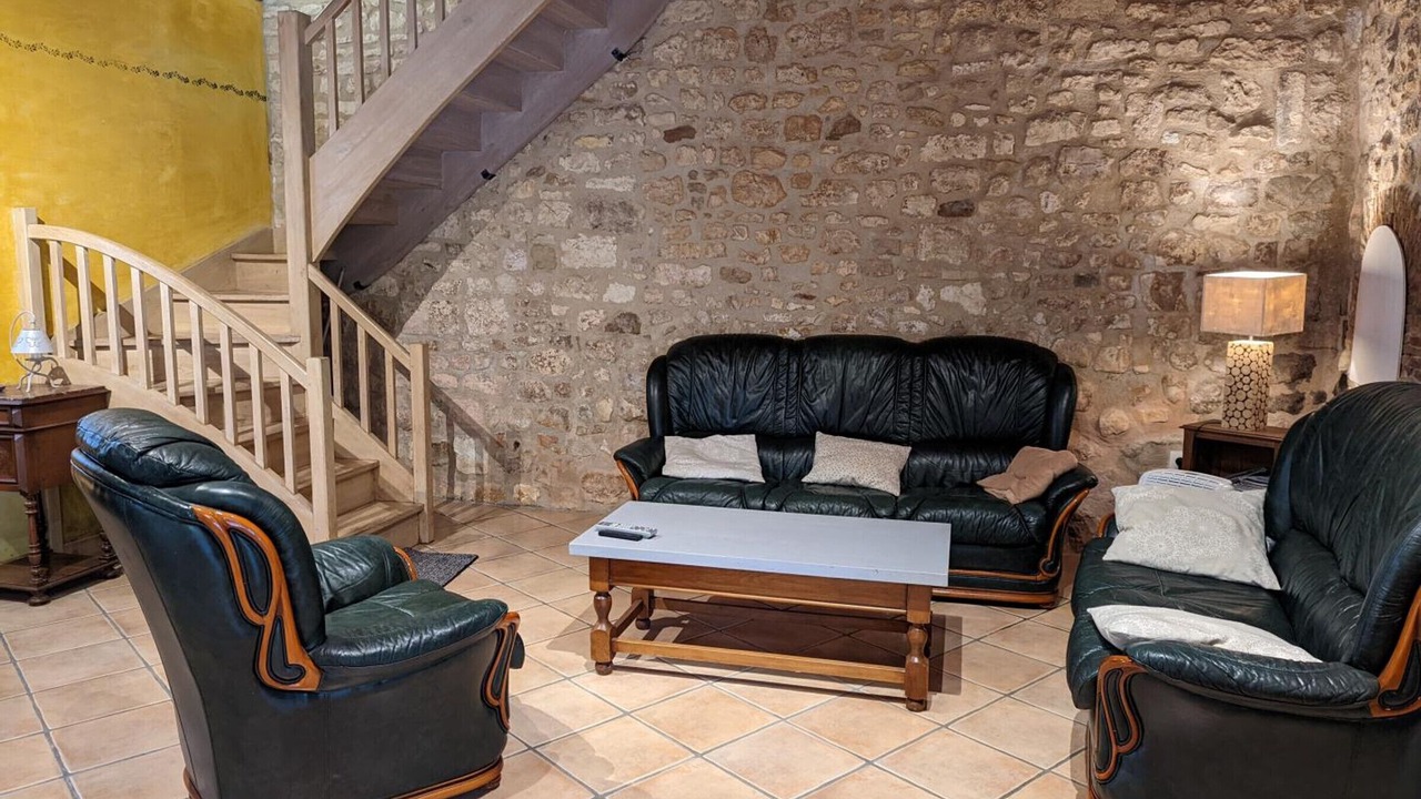 Photo of Livingroom in Charras