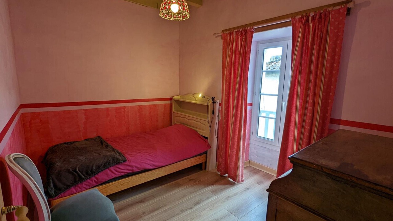 Photo of Bedroom in Charras