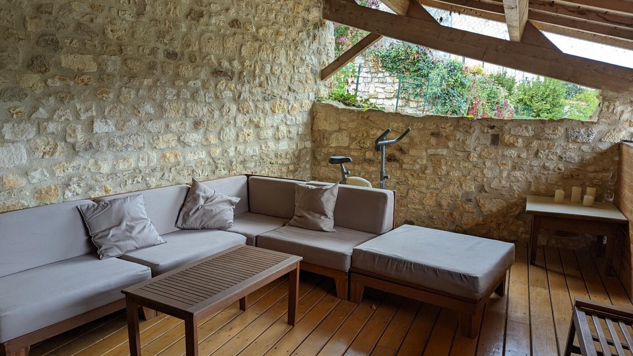 Photo of Outdoor in Charras