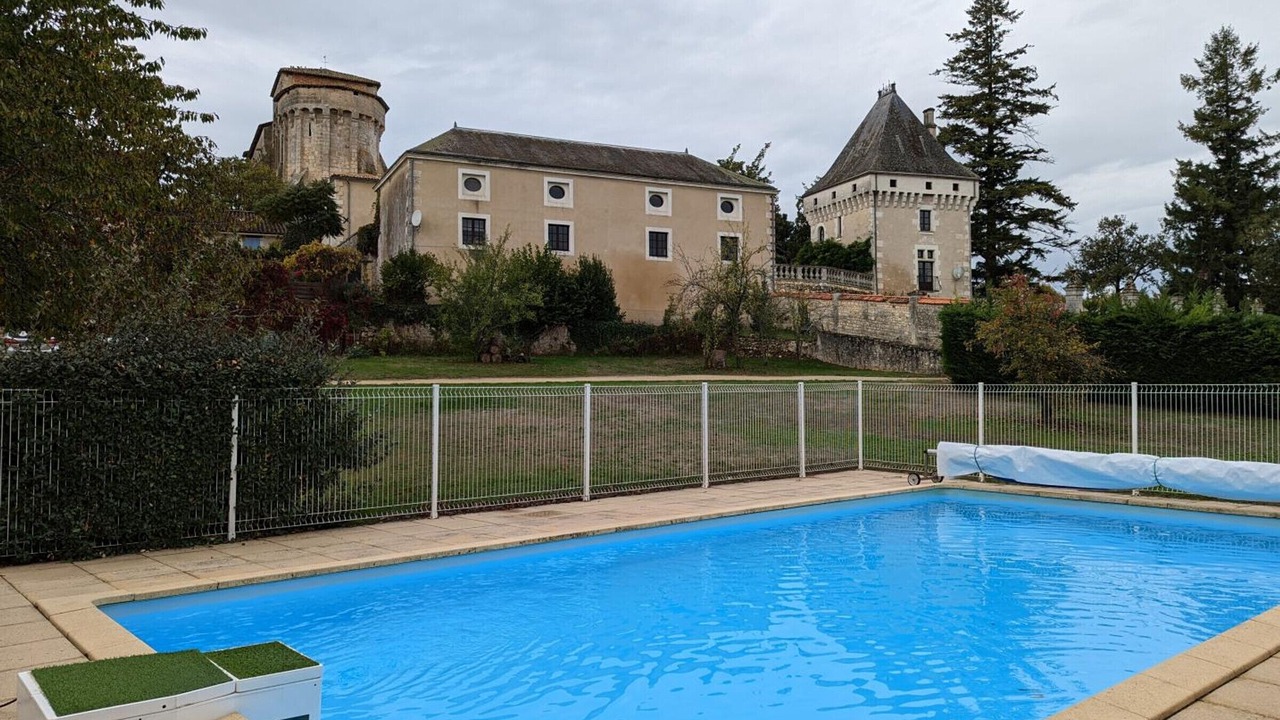 Photo of Outdoor in Charras