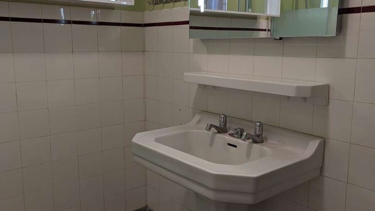 Photo of Bathroom in Blanzaguet-Saint-Cybard