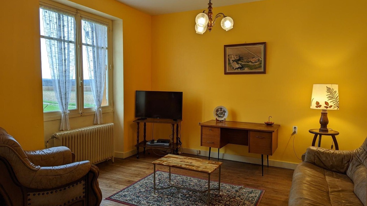 Photo of Livingroom in Blanzaguet-Saint-Cybard