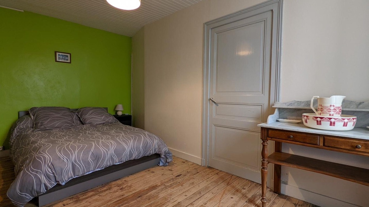 Photo of Bedroom in Blanzaguet-Saint-Cybard