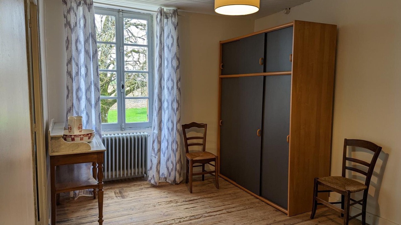 Photo of Bedroom in Blanzaguet-Saint-Cybard