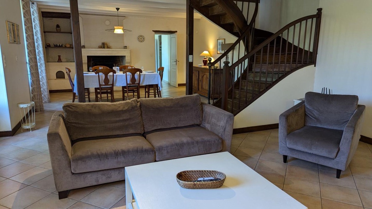 Photo of Livingroom in Saint-Cybardeaux
