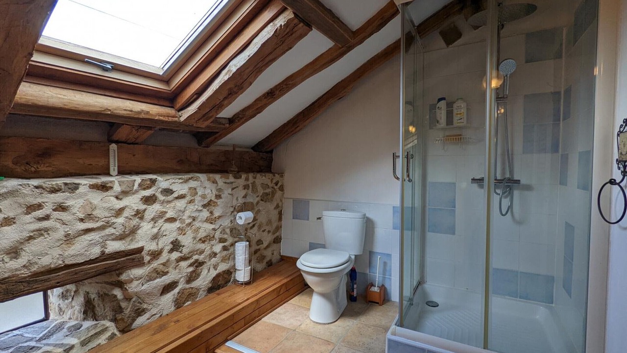 Photo of Bathroom in Massignac