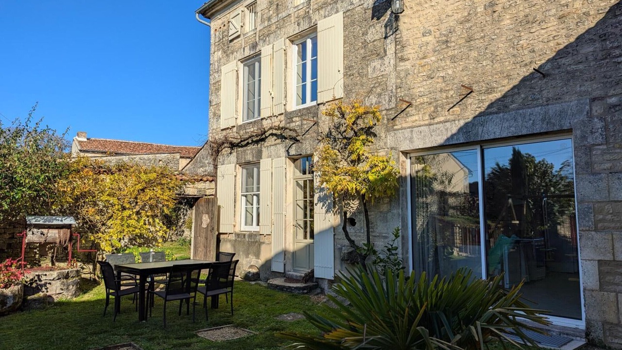 Photo of Outdoor in Villefagnan