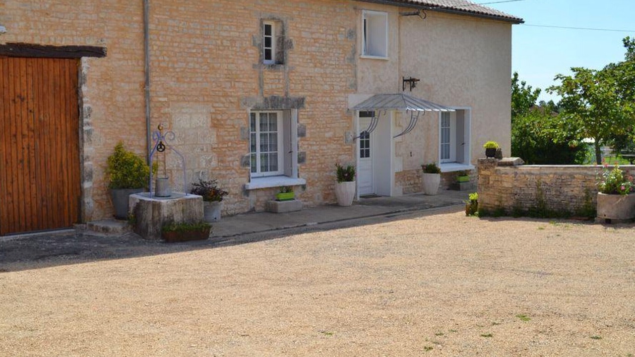Photo of Outdoor in Saint-Angeau