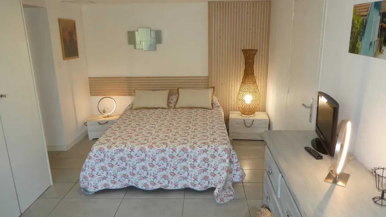 Photo of Bedroom in Latresne