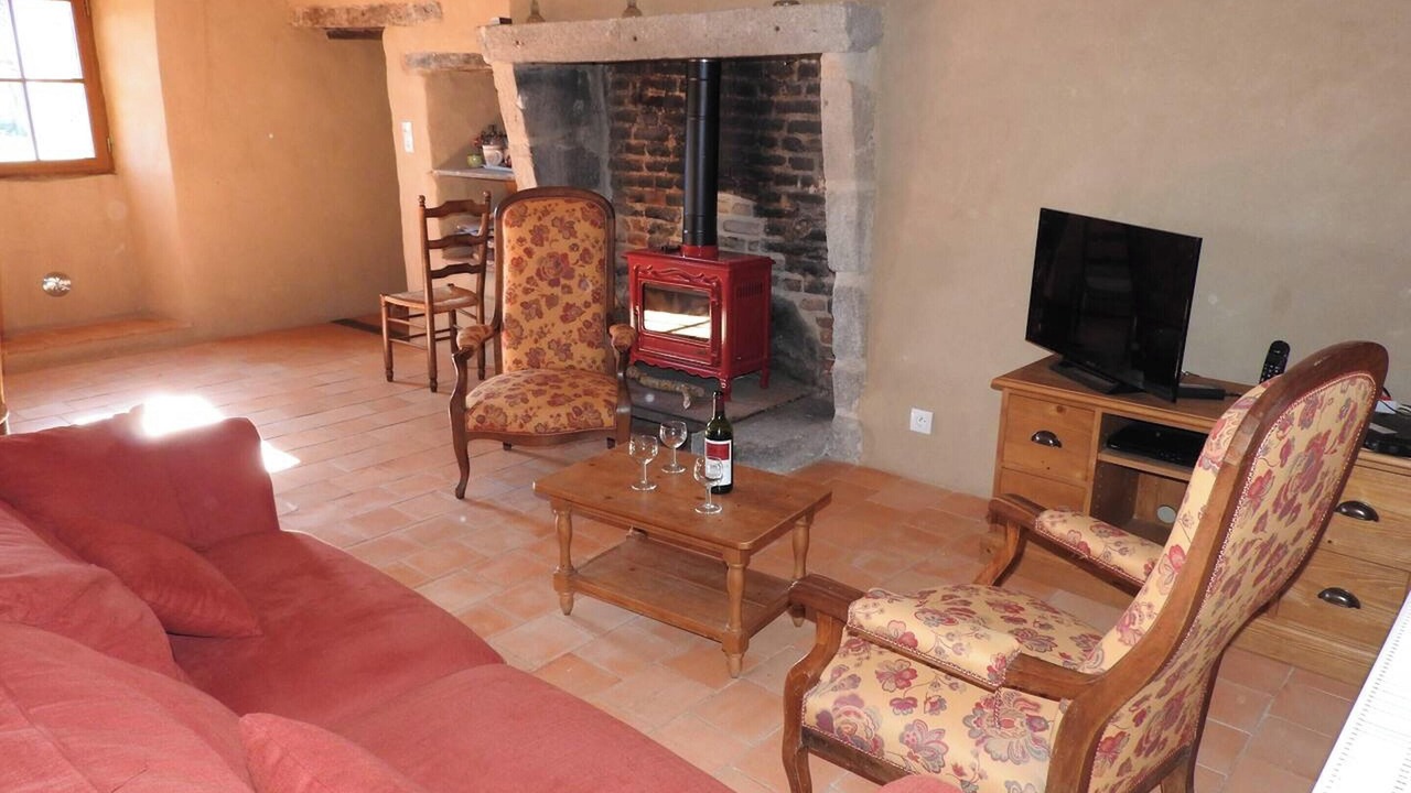 Photo of Livingroom in Nueil-les-Aubiers