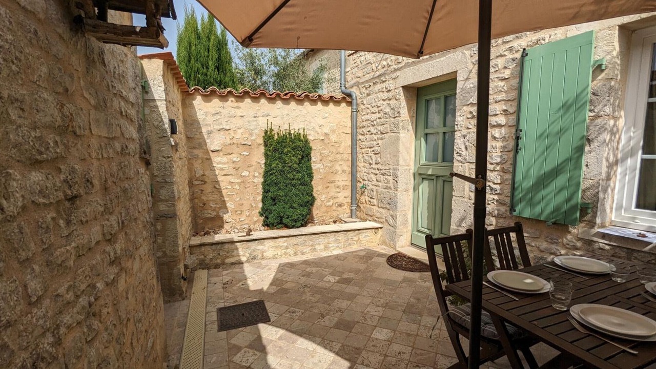 Photo of Outdoor in Coulonges