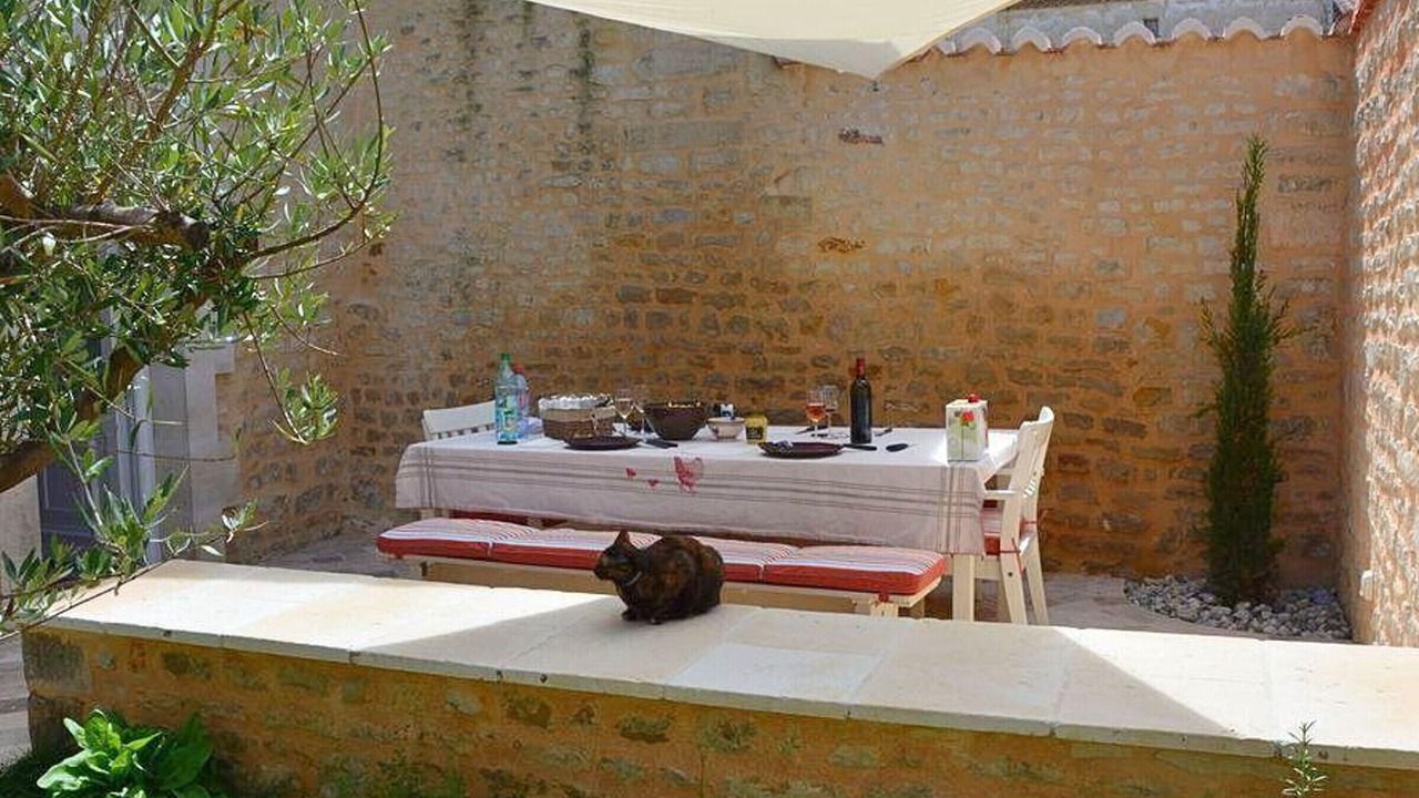 Photo of Outdoor in Coulonges