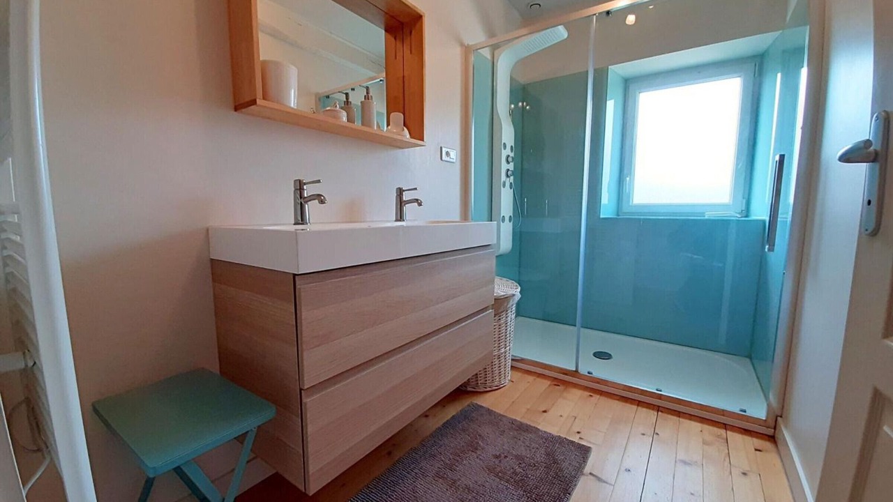 Photo of Bathroom in Coulonges