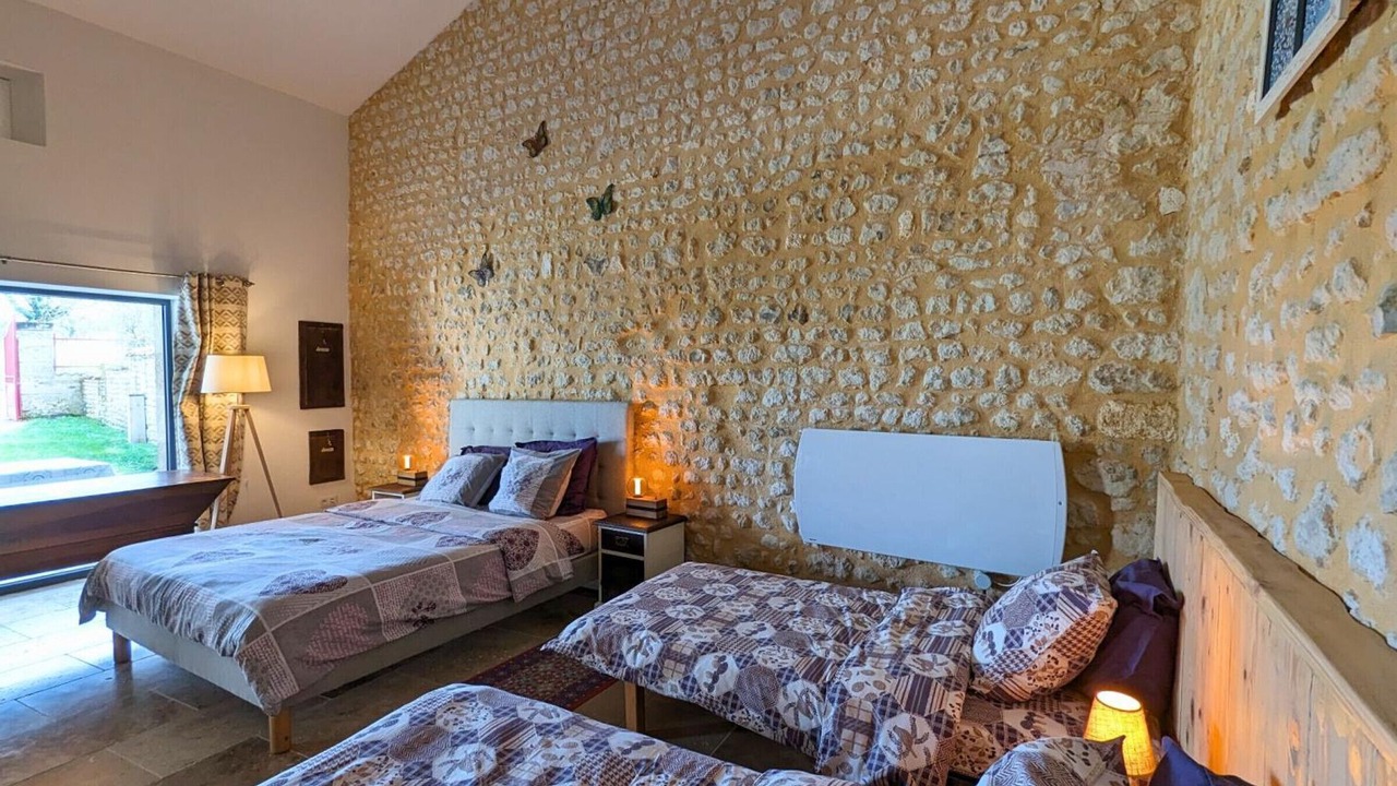 Photo of Bedroom in Val-des-Vignes
