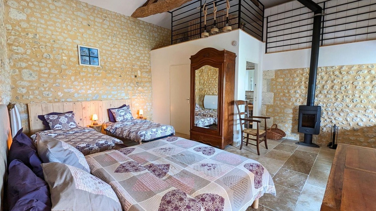 Photo of Bedroom in Val-des-Vignes