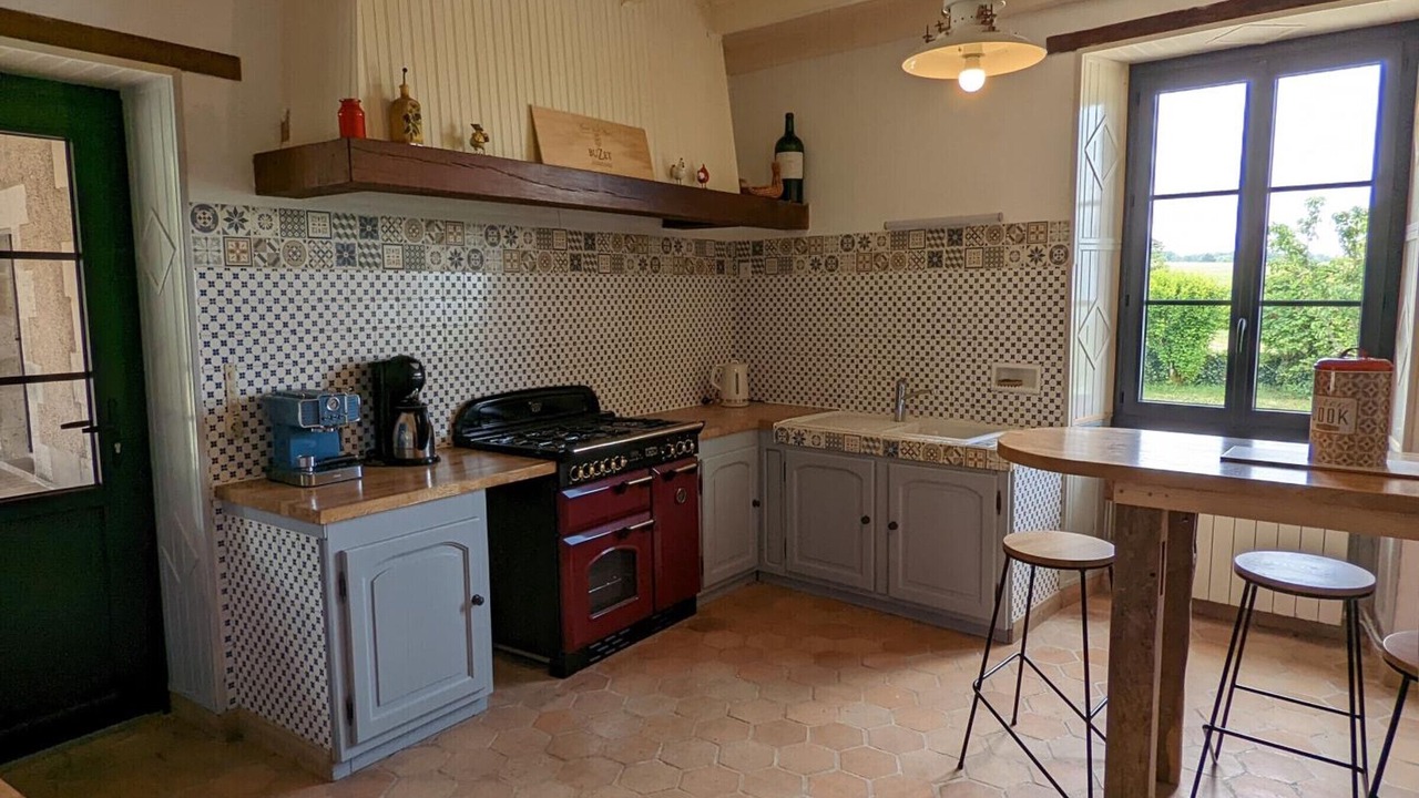 Photo of Kitchen in Val-des-Vignes