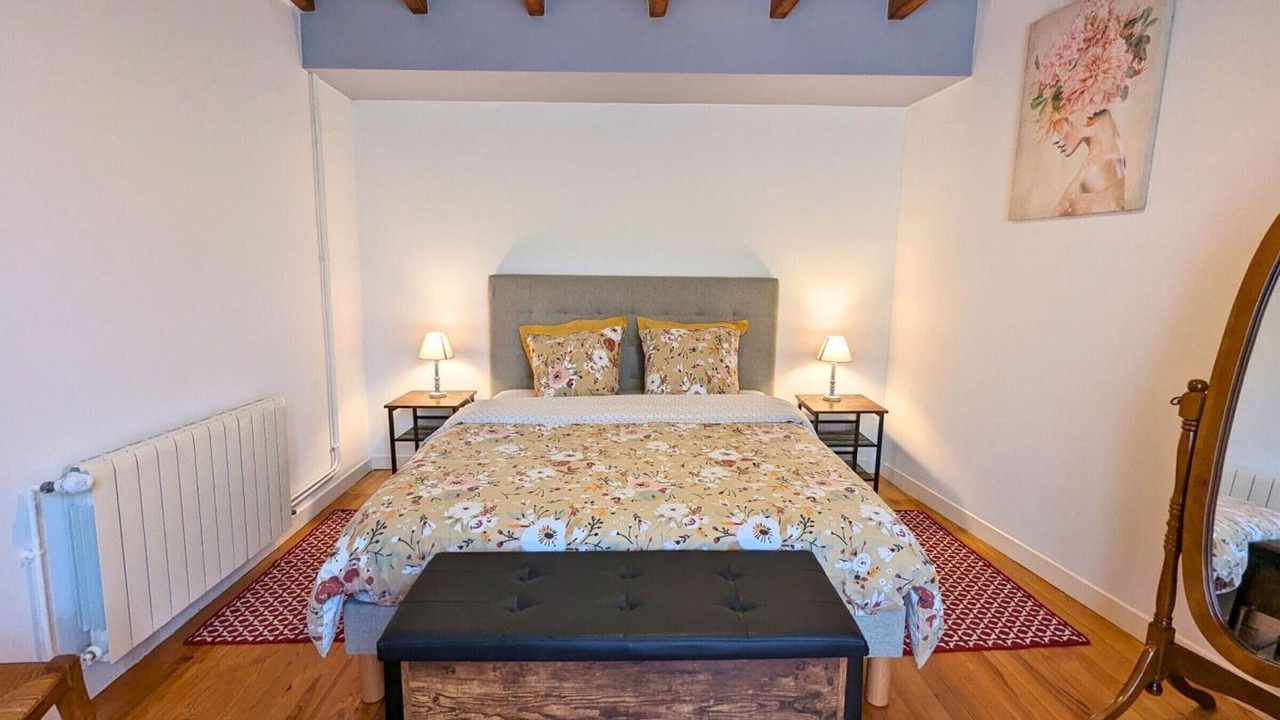 Photo of Bedroom in Val-des-Vignes