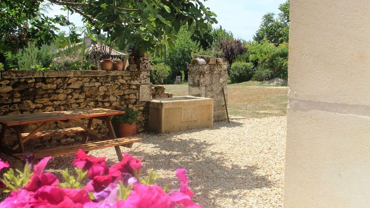Photo of Outdoor in Combiers