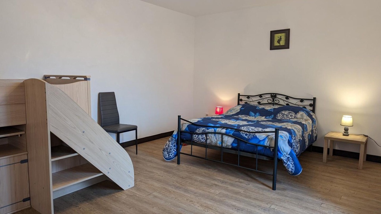 Photo of Bedroom in Oradour-Fanais