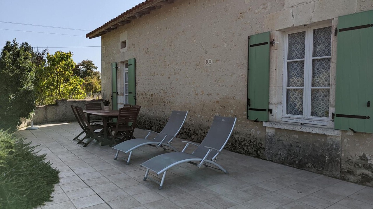 Photo of Outdoor in Bellon