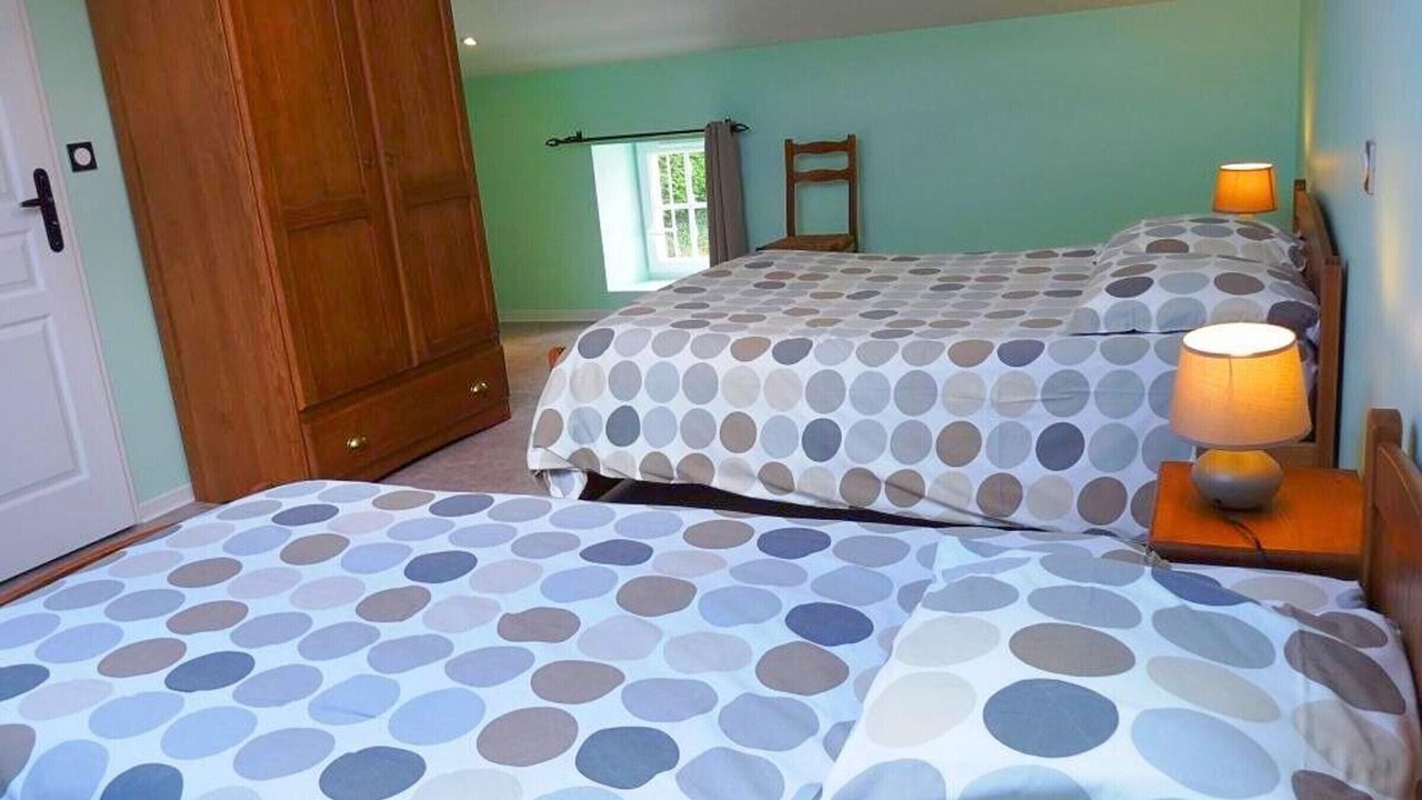 Photo of Bedroom in Asnieres-sur-Nouere