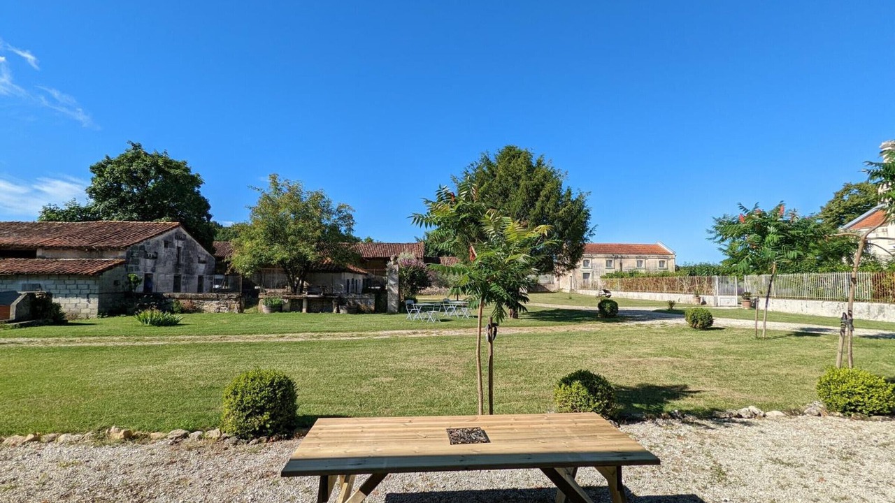 Photo of Outdoor in Chadurie