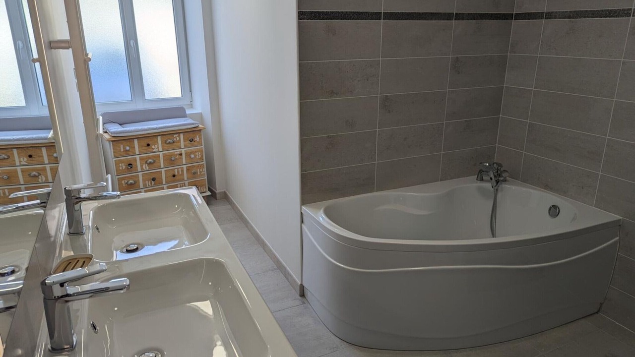 Photo of Bathroom in Montboyer