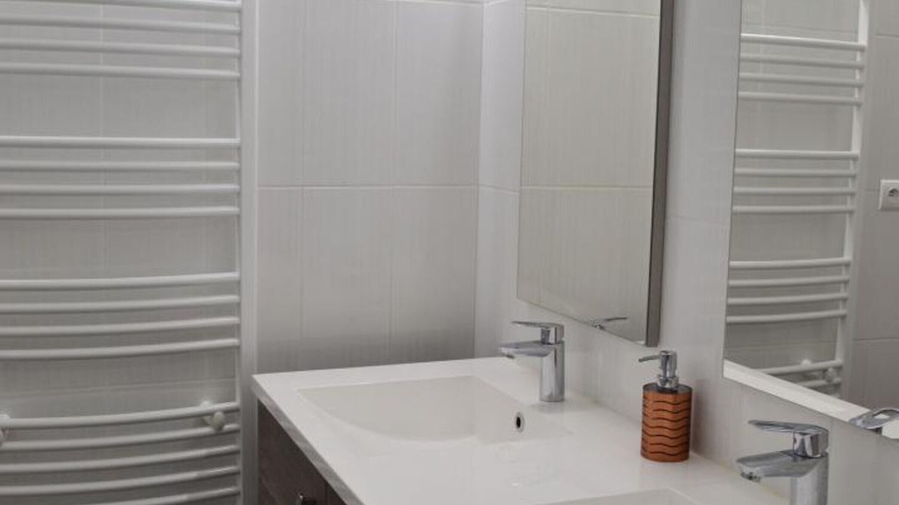 Photo of Bathroom in Saint-Sulpice-de-Cognac