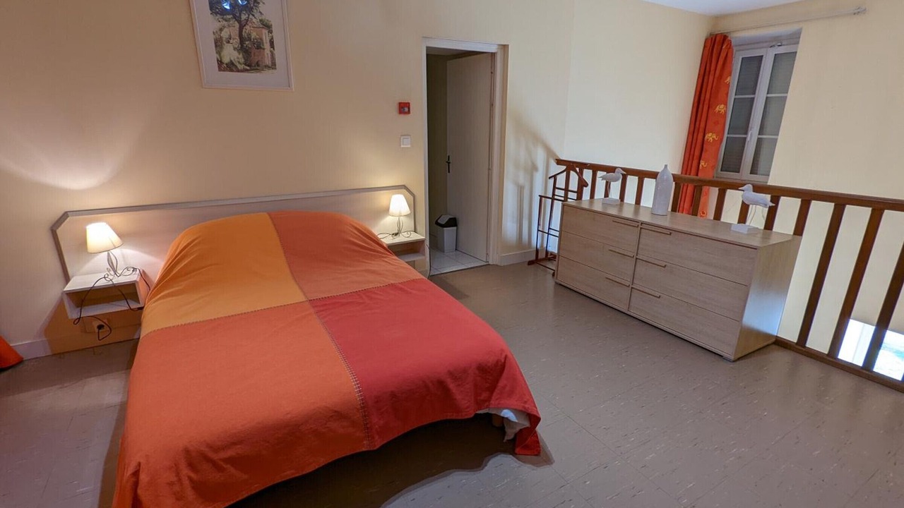 Photo of Bedroom in Salles-Lavalette