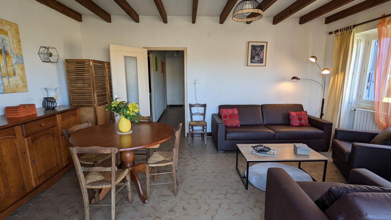 Photo of Livingroom in Cellefrouin