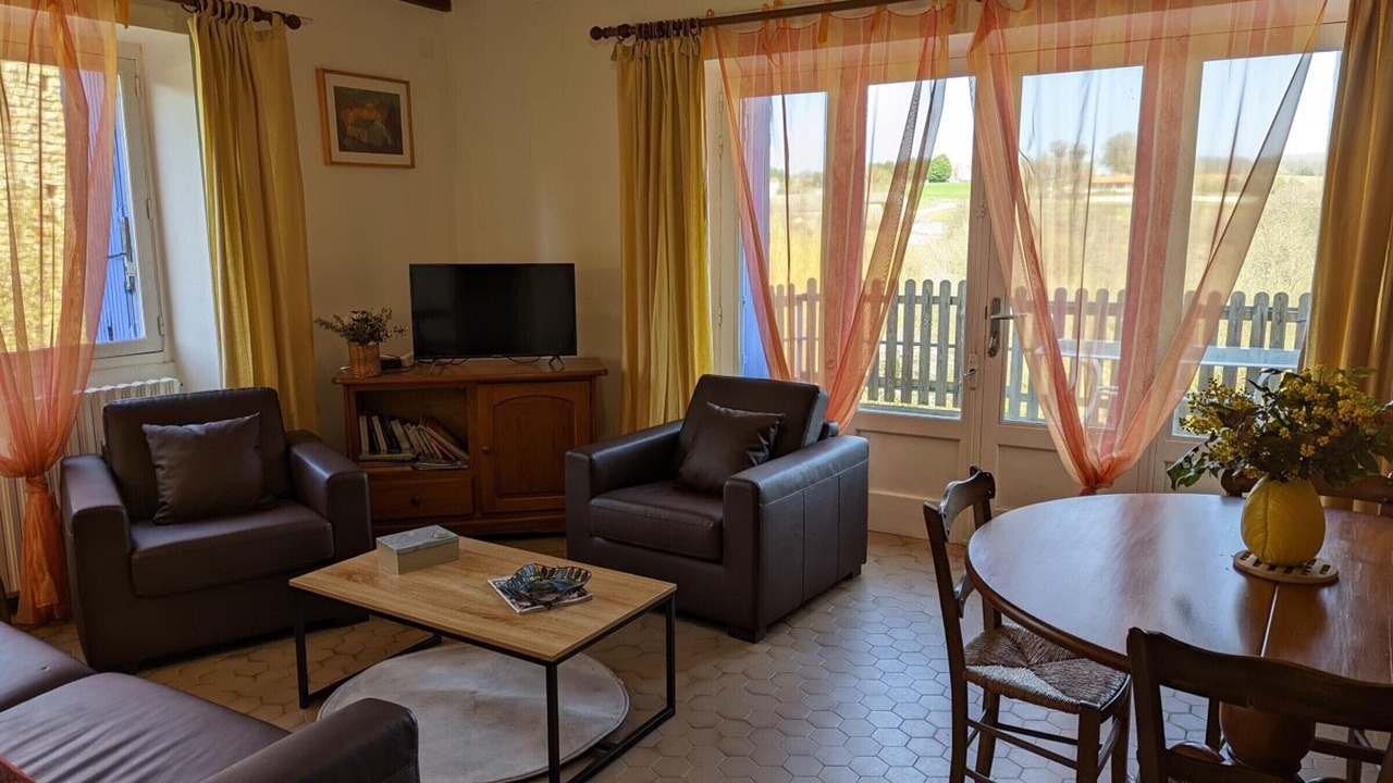 Photo of Livingroom in Cellefrouin