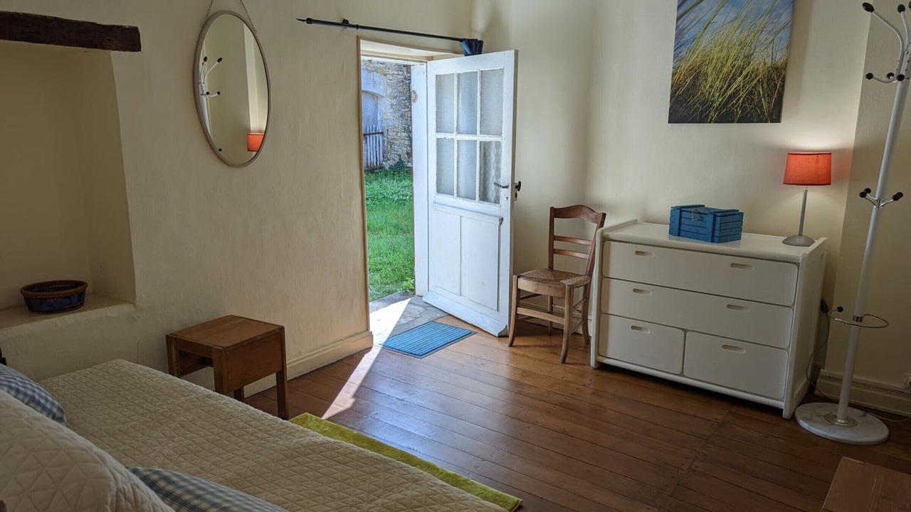 Photo of Livingroom in Cellefrouin