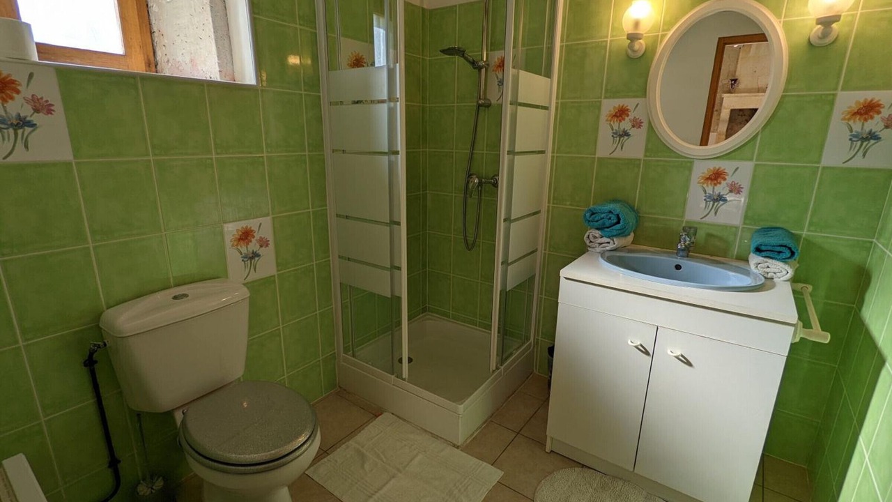 Photo of Bathroom in Chadurie