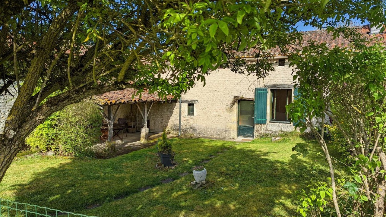Photo of Outdoor in Chadurie