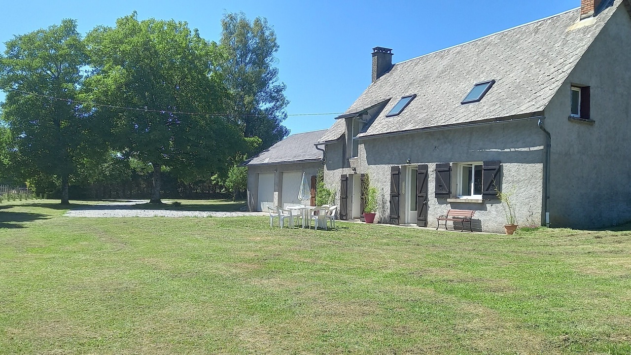 Photo of Outdoor in Merlines