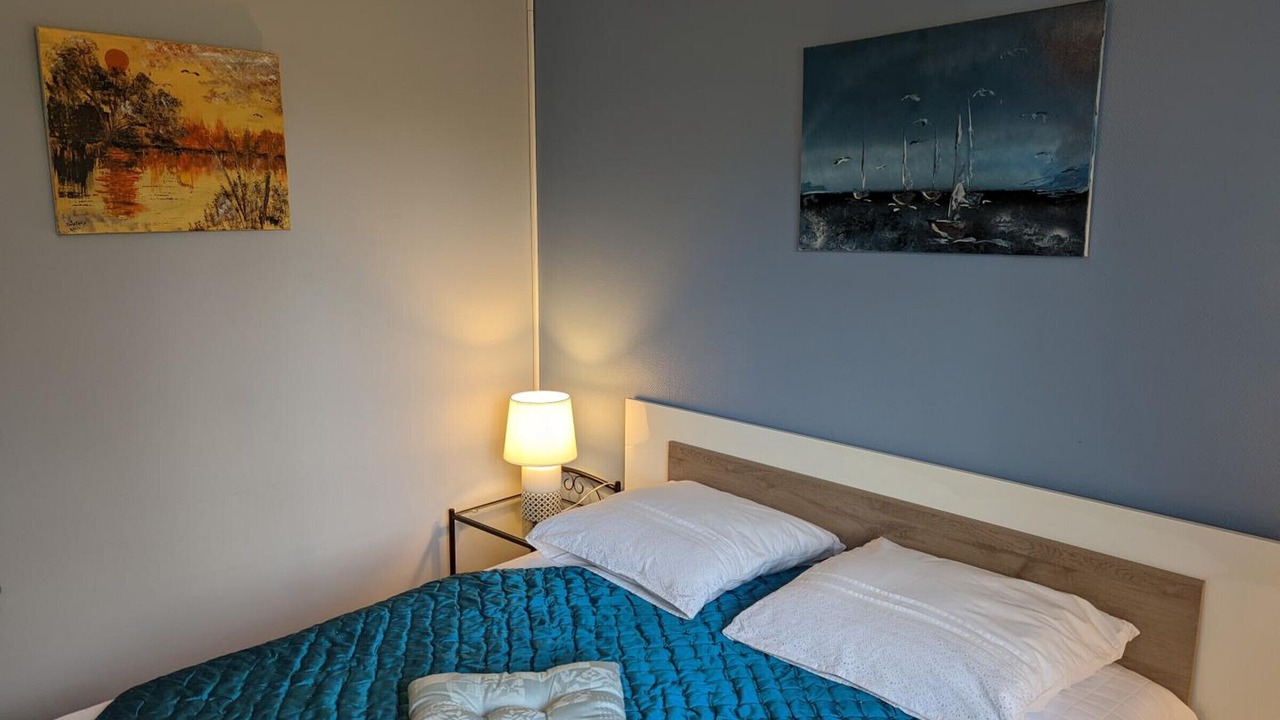 Photo of Bedroom in Barbezieux-Saint-Hilaire